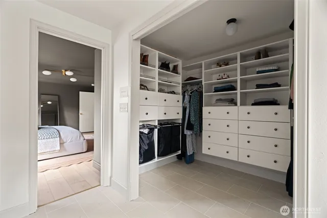 $2,299,950 | 15919 Northeast 165th Street, Woodinville, WA 98072