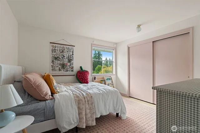 $2,299,950 | 15919 Northeast 165th Street, Woodinville, WA 98072