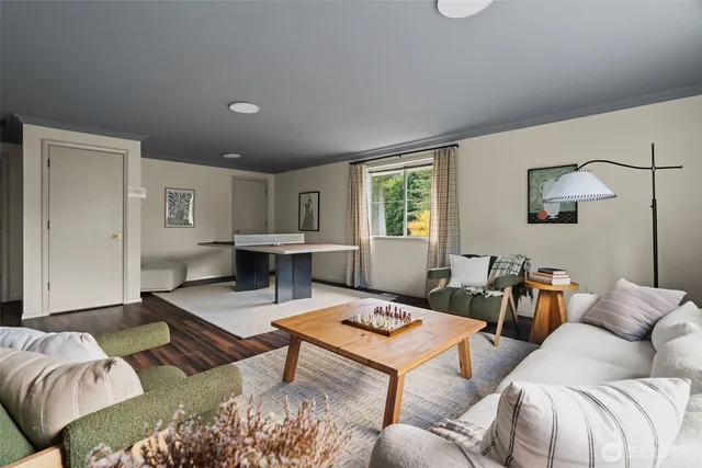 $2,299,950 | 15919 Northeast 165th Street, Woodinville, WA 98072