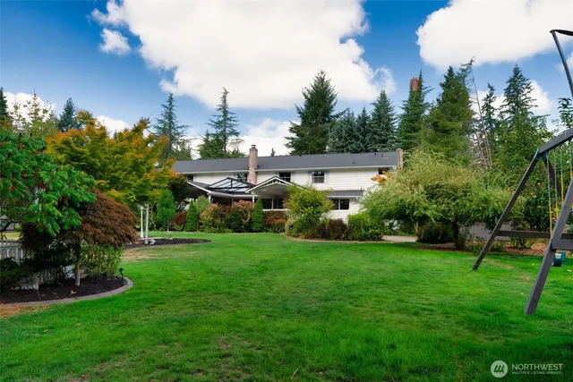 $2,299,950 | 15919 Northeast 165th Street, Woodinville, WA 98072