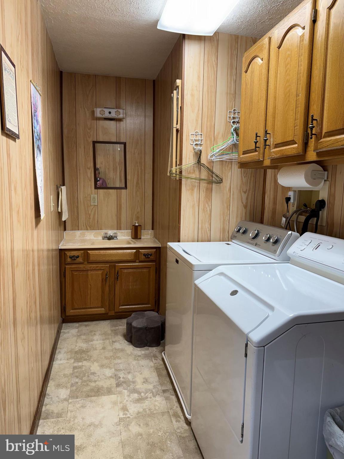 55 Fairfax Corner Road Cabins, WV 26855 - Photo 47 of 91 Laundry Room w/ sink