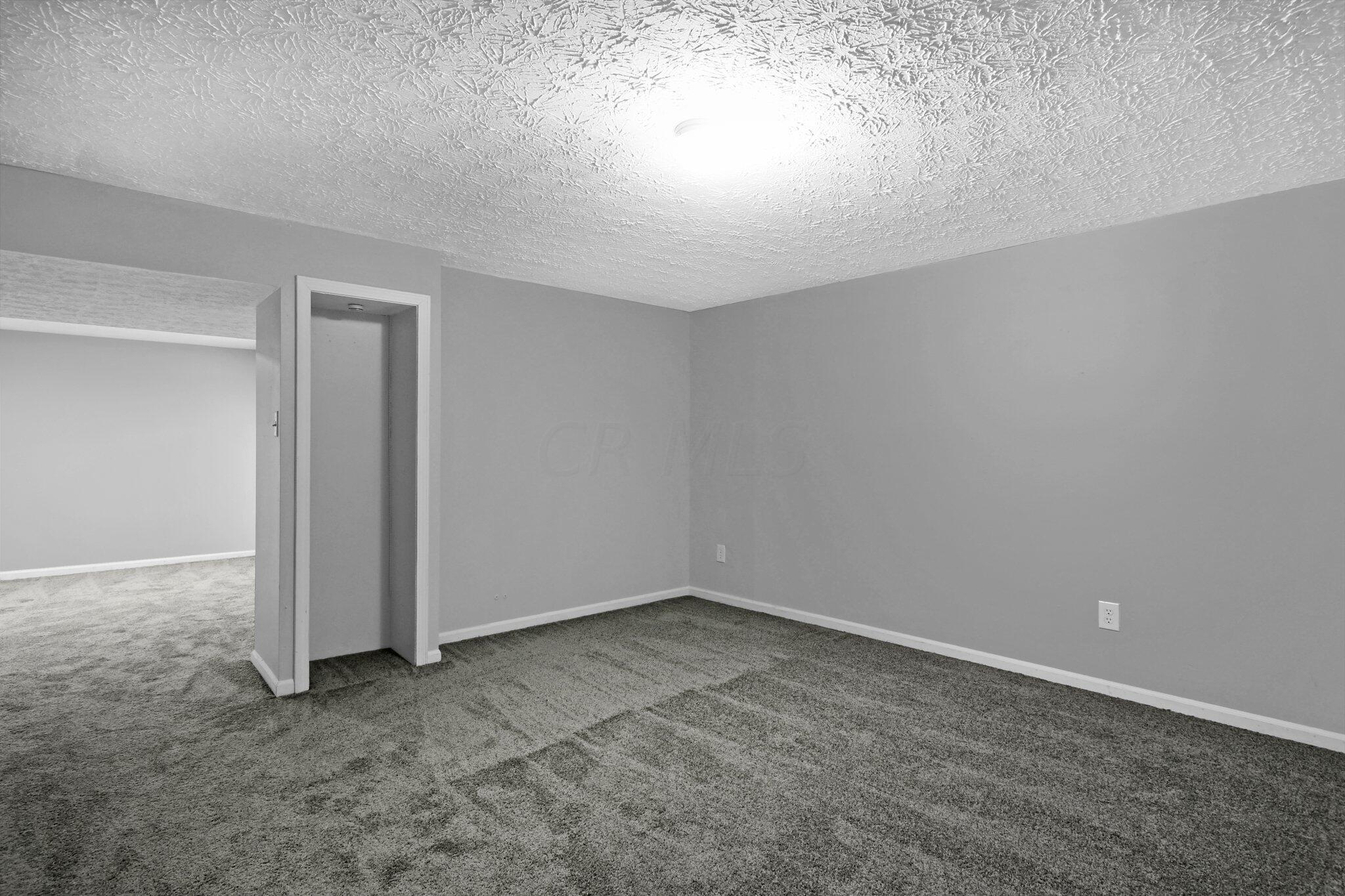 1882 Billingsley Road Columbus, OH 43235 - Photo 19 of 25 19-web-or-mls-1882-billingsley-rd