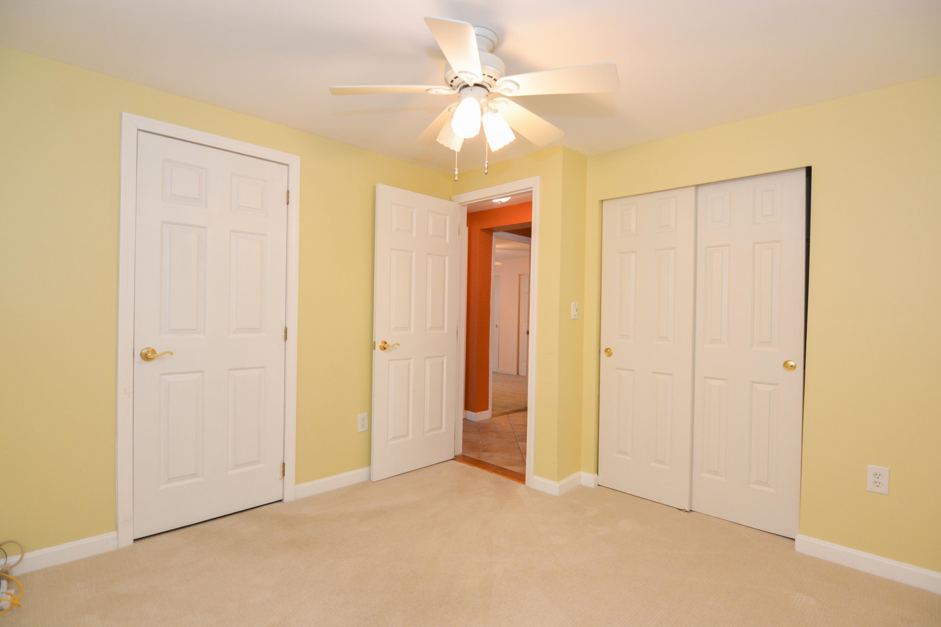 47 Campbell Street Salem, NH 03079 - Photo 11 of 17