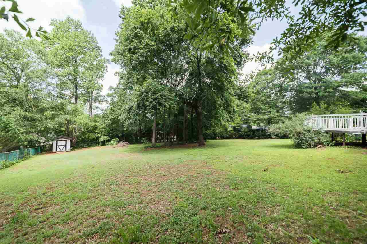 136 Thompson Road Wellford, SC 29385 - Photo 8 of 28
