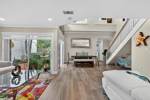 $560,000 | 14930 Southwest 104th Street, Unit 27, Miami, FL 33196