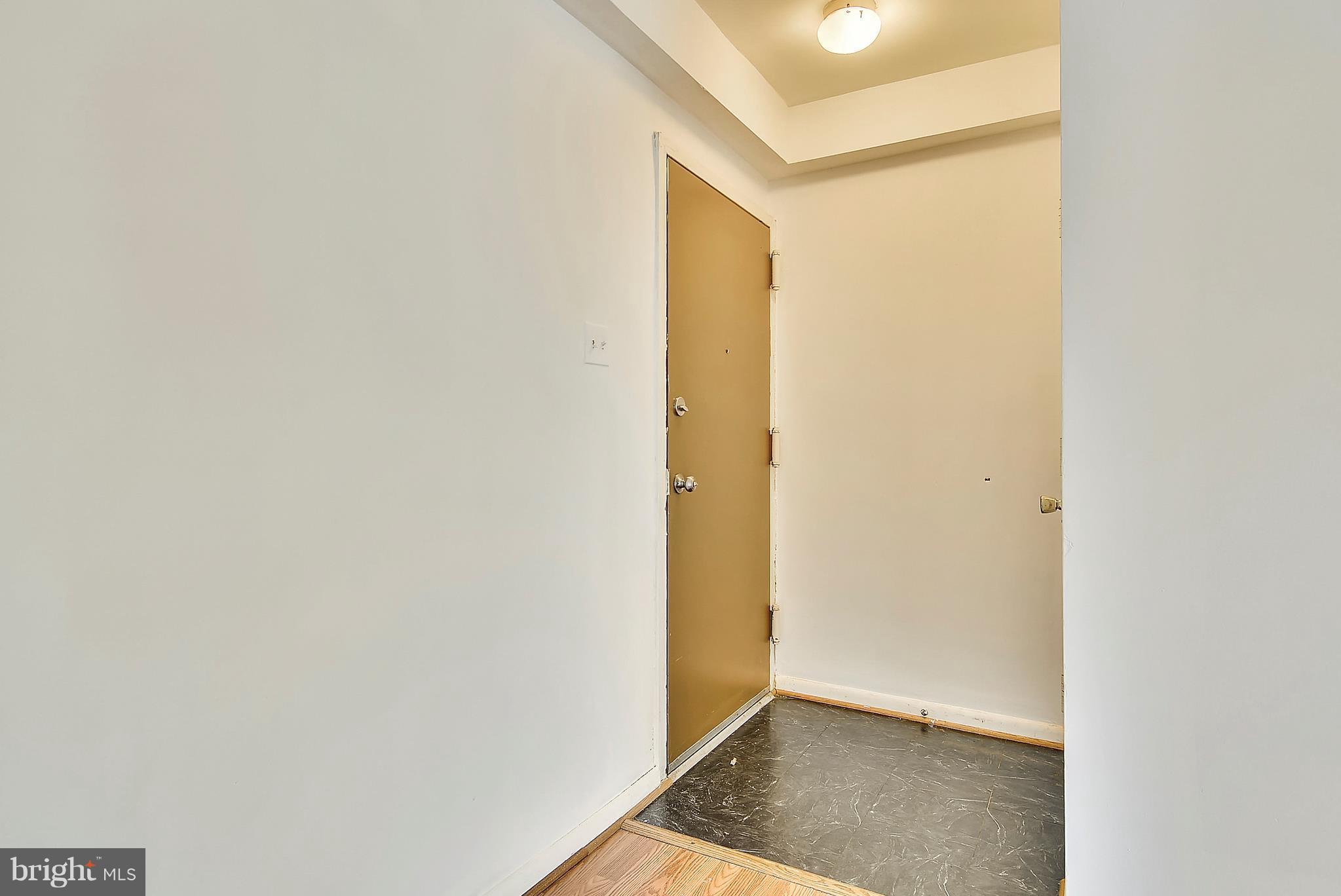 3814 Bel Pre Road, Unit 1470 Silver Spring, MD 20906 - Photo 5 of 27 Interior (General)