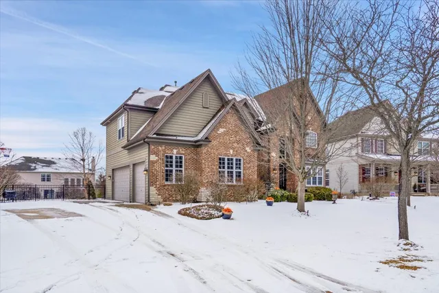 $745,000 | 1358 Karen Drive, West Dundee, IL 60118