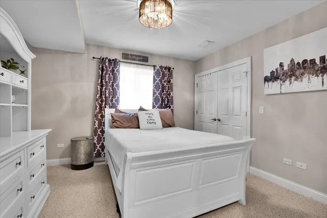 $745,000 | 1358 Karen Drive, West Dundee, IL 60118