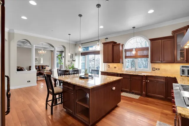 $745,000 | 1358 Karen Drive, West Dundee, IL 60118