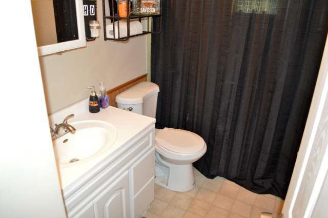 11448 Duffield Road Montrose, MI 48457 - Photo 13 of 18 21192576-12.JPG