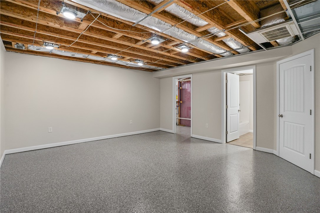 37 Holden Street Coventry, RI 02816 - Photo 21 of 39