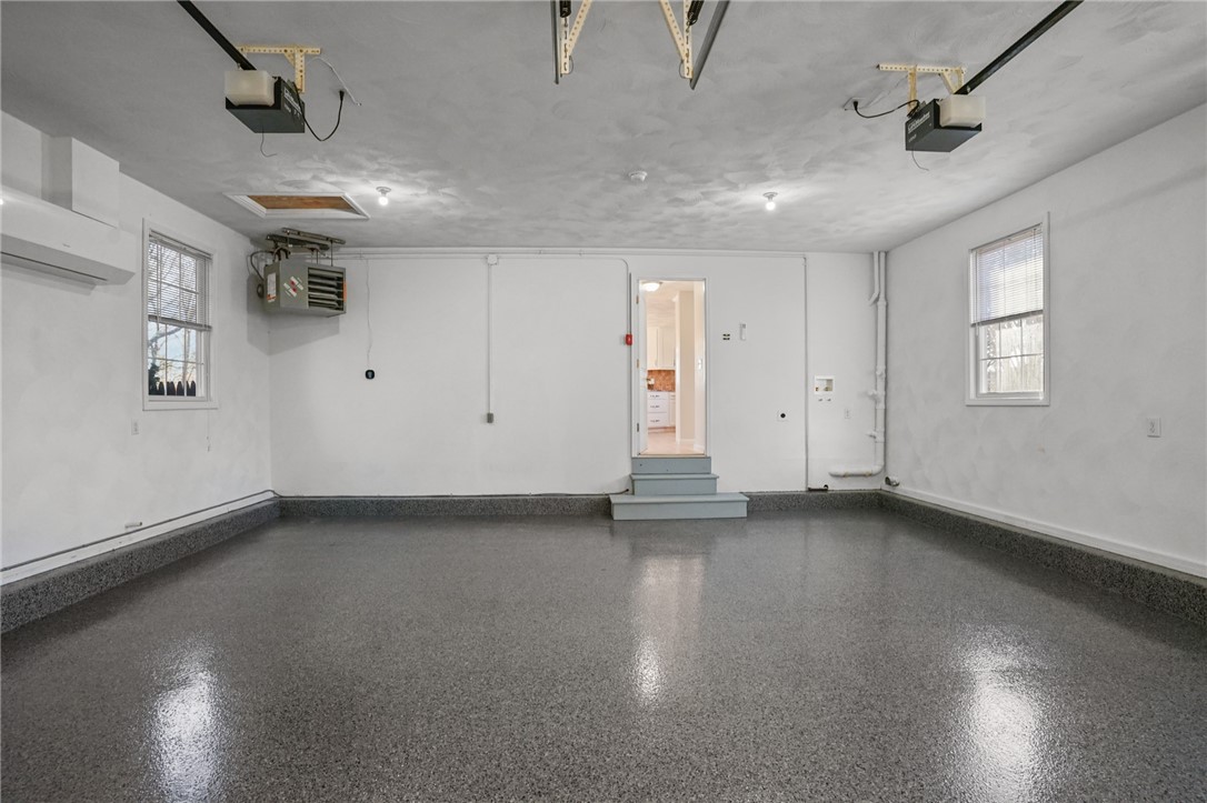 37 Holden Street Coventry, RI 02816 - Photo 22 of 39