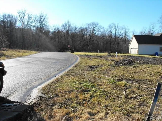 $80,000 | 1014 Little Vista Drive, Lewiston, NY 14092