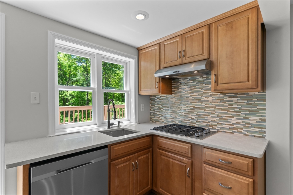 77 Main Street Princeton, MA 01541 - Photo 22 of 35