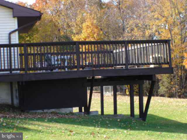 27 Frog Hollow Road Newport, PA 17074 - Photo 4 of 9 Gallery Image 4