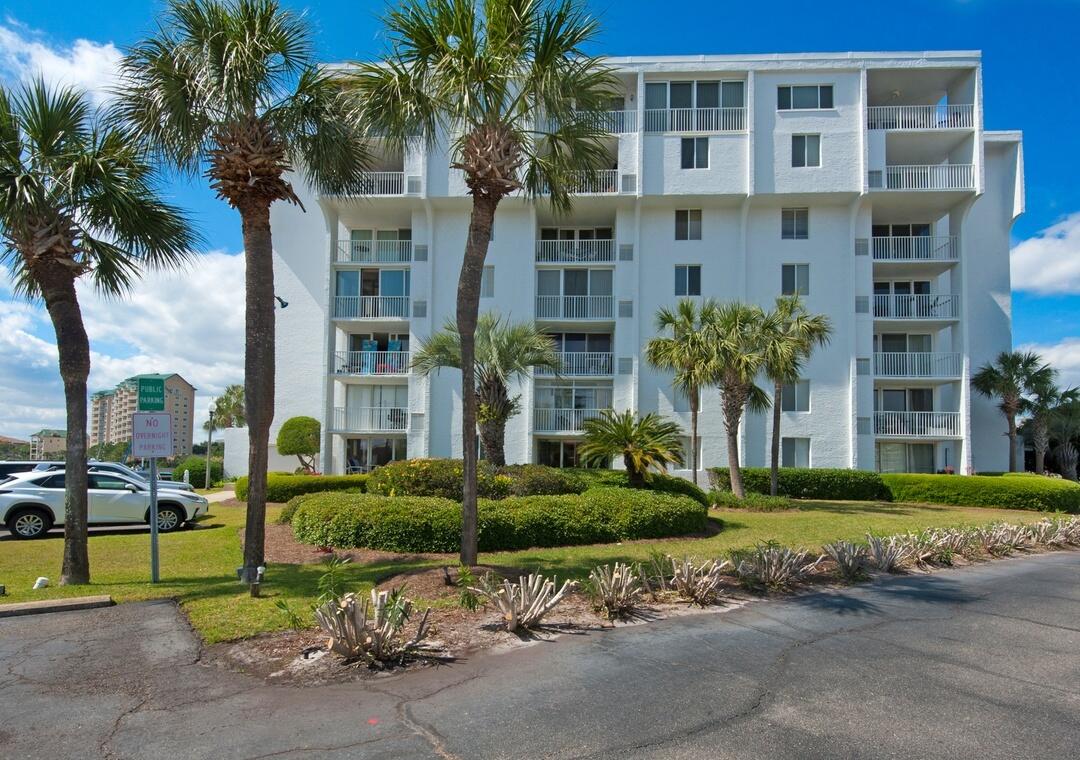 30 Moreno Point Road, Unit 406C Destin, FL 32541 - Photo 23 of 52 29d42926-ba60-4c9a-9ae5-f6b4eeb86ee9