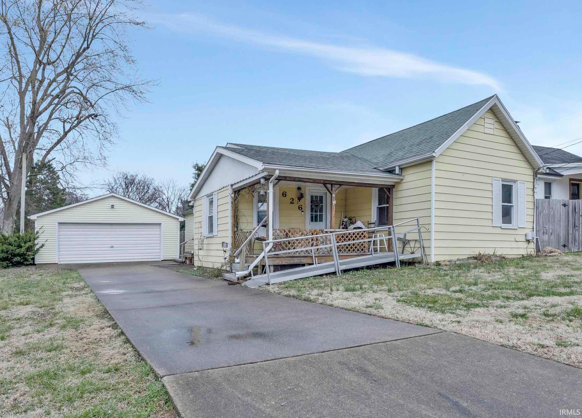 626 Monroe Street Newburgh, IN 47630 - Photo 31 of 36