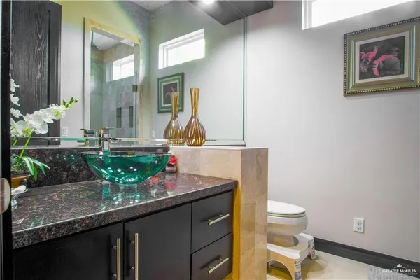 $4,800 | 309 North Mockingbird Avenue, Unit H, Mission, TX 78572