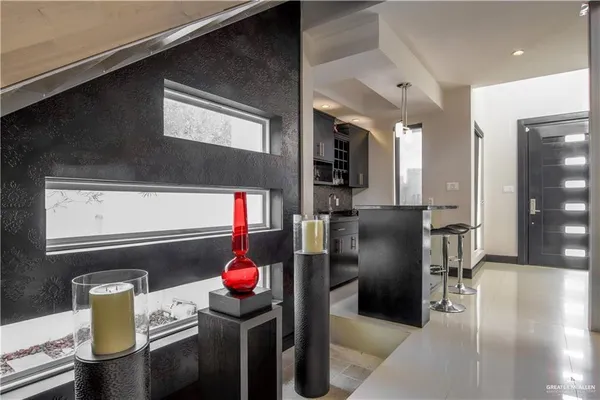 $4,800 | 309 North Mockingbird Avenue, Unit H, Mission, TX 78572