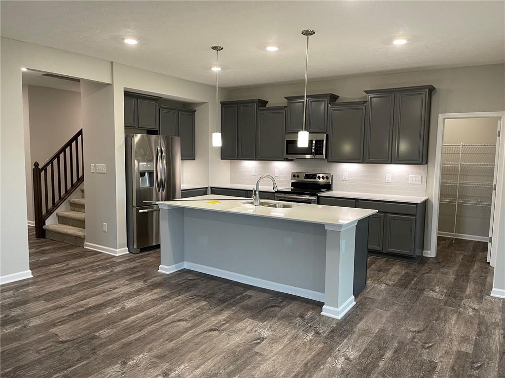 327 Pekin Way Pendleton, IN 46064 - Photo 2 of 6 Gallery Image 2