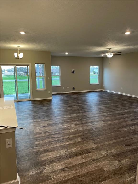 327 Pekin Way Pendleton, IN 46064 - Photo 3 of 6 Gallery Image 3