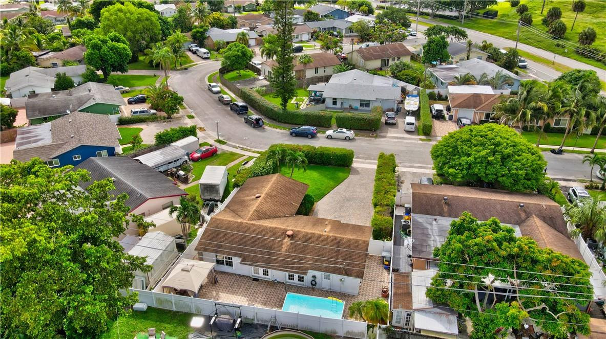 22287 Southwest 64th Avenue Boca Raton, FL 33428 - Photo 34 of 38 Photo 34