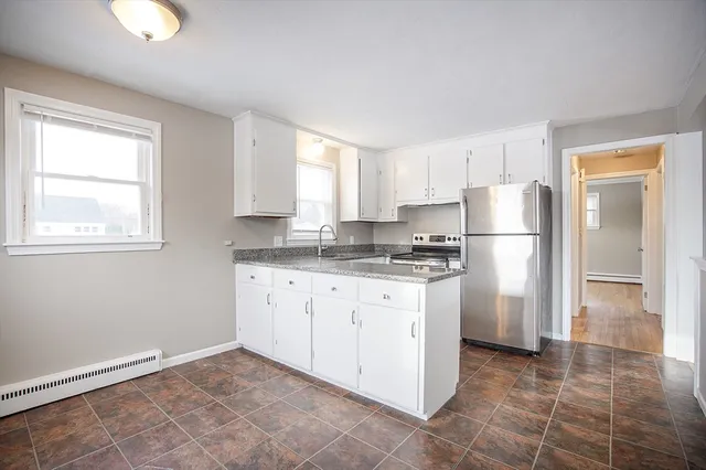 $2,495 | 27 Campbell Drive, Agawam, MA 01001