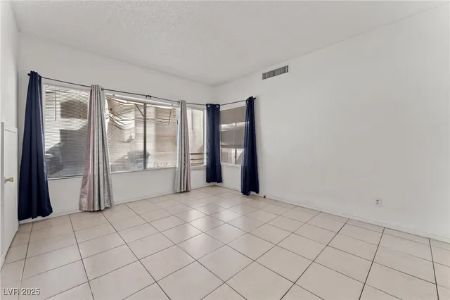 $459,999 | 6673 Silver Penny Avenue, Las Vegas, NV 89108