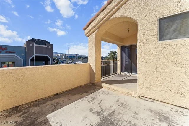 $459,999 | 6673 Silver Penny Avenue, Las Vegas, NV 89108