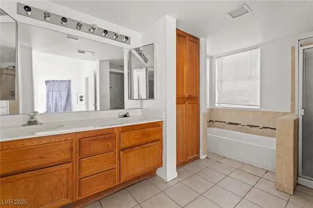 $459,999 | 6673 Silver Penny Avenue, Las Vegas, NV 89108