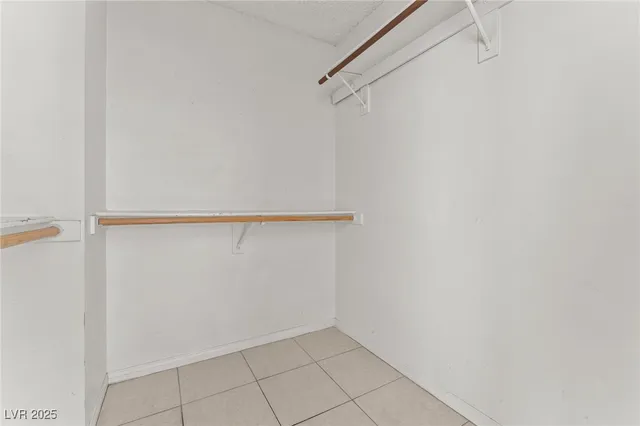 $459,999 | 6673 Silver Penny Avenue, Las Vegas, NV 89108