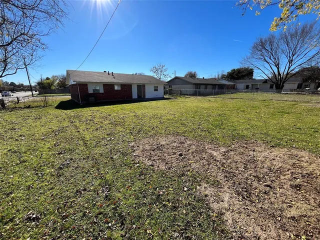 $1,590 | 10135 Kittyhawk Lane, Dallas, TX 75217