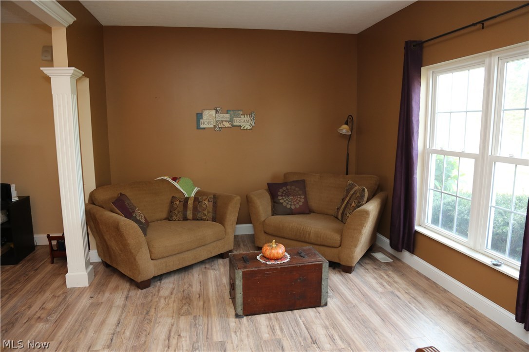 10834 Old Mill Road Spencer, OH 44275 - Photo 5 of 34 Living Room