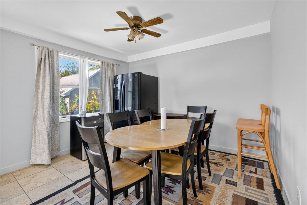 125 Carl Street Fall River, MA 02721 - Photo 20 of 31