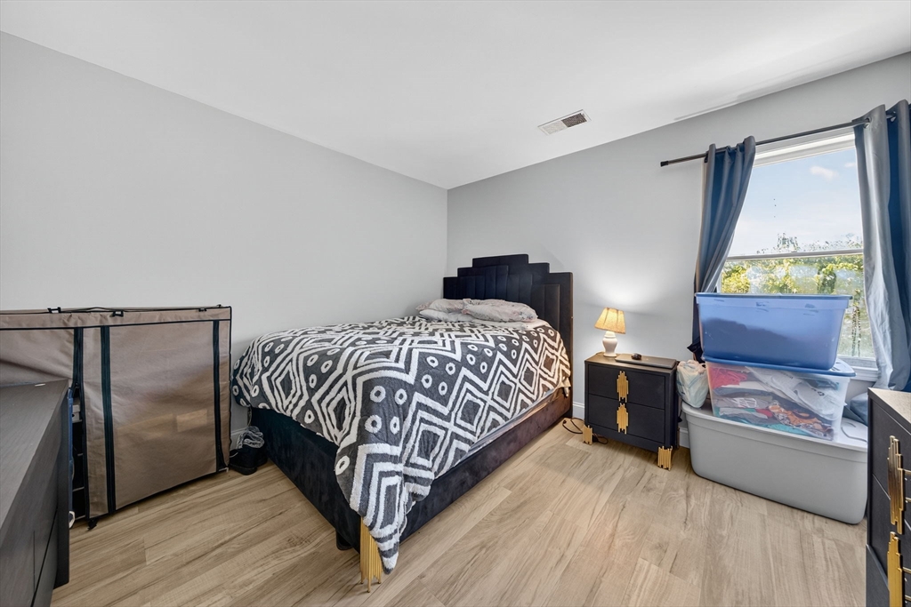 125 Carl Street Fall River, MA 02721 - Photo 25 of 31