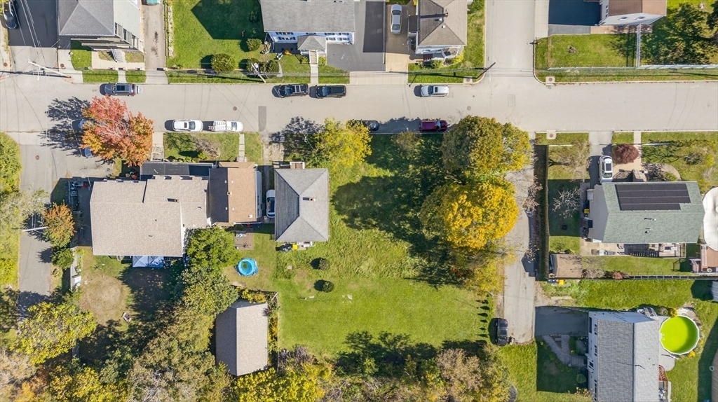 125 Carl Street Fall River, MA 02721 - Photo 5 of 31