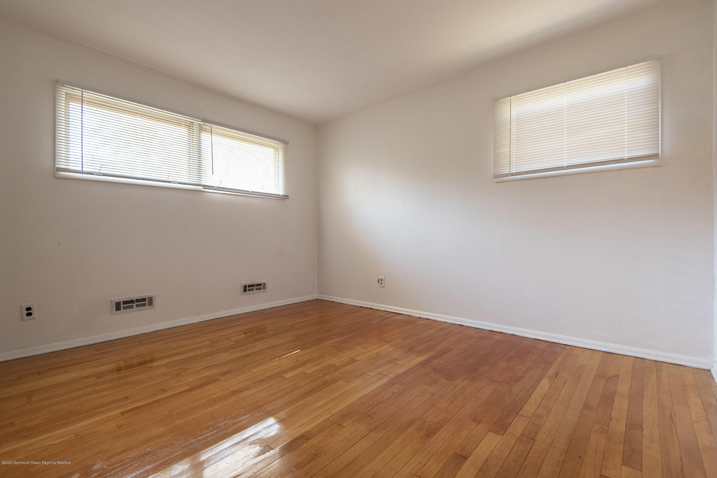 143 Riveredge Road Tinton Falls, NJ 07724 - Photo 15 of 29 Bed_2