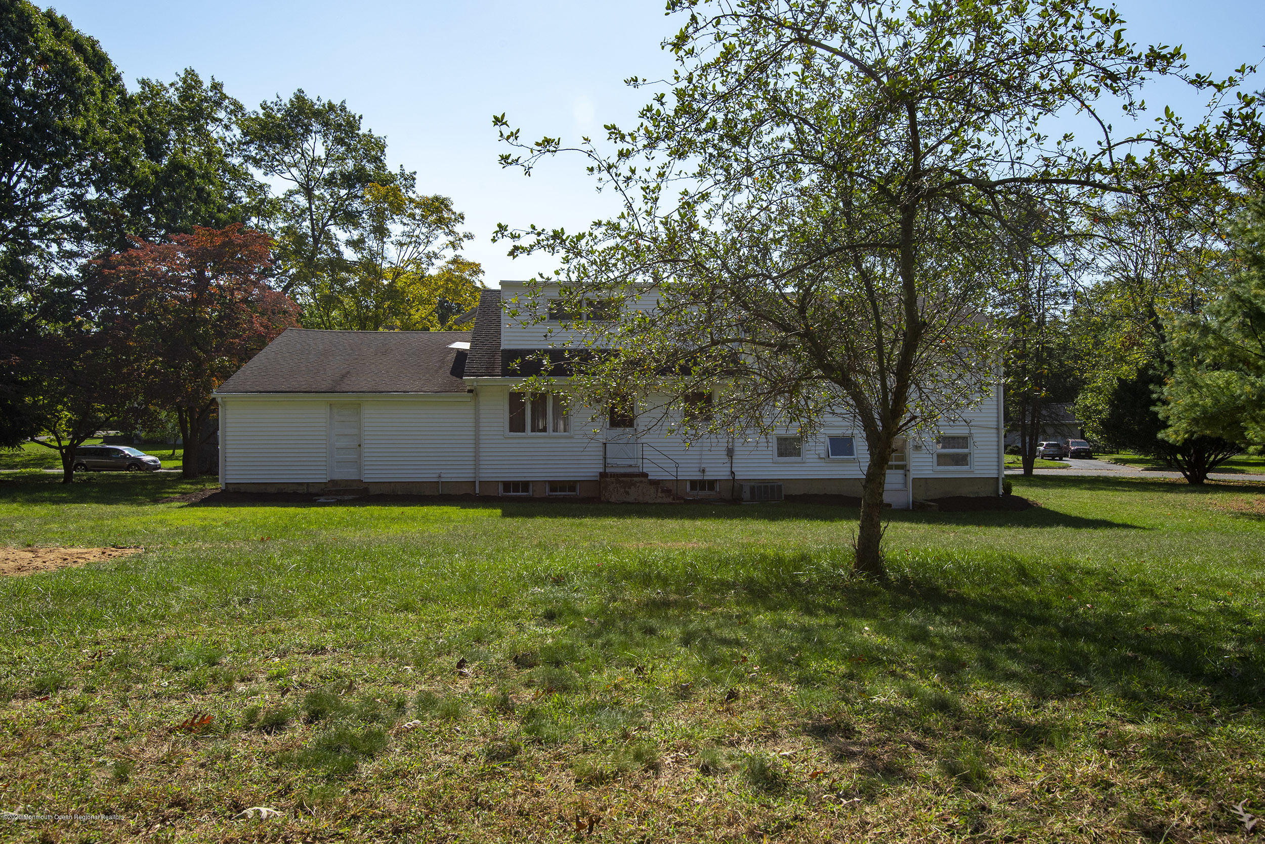 143 Riveredge Road Tinton Falls, NJ 07724 - Photo 28 of 29 Back_1