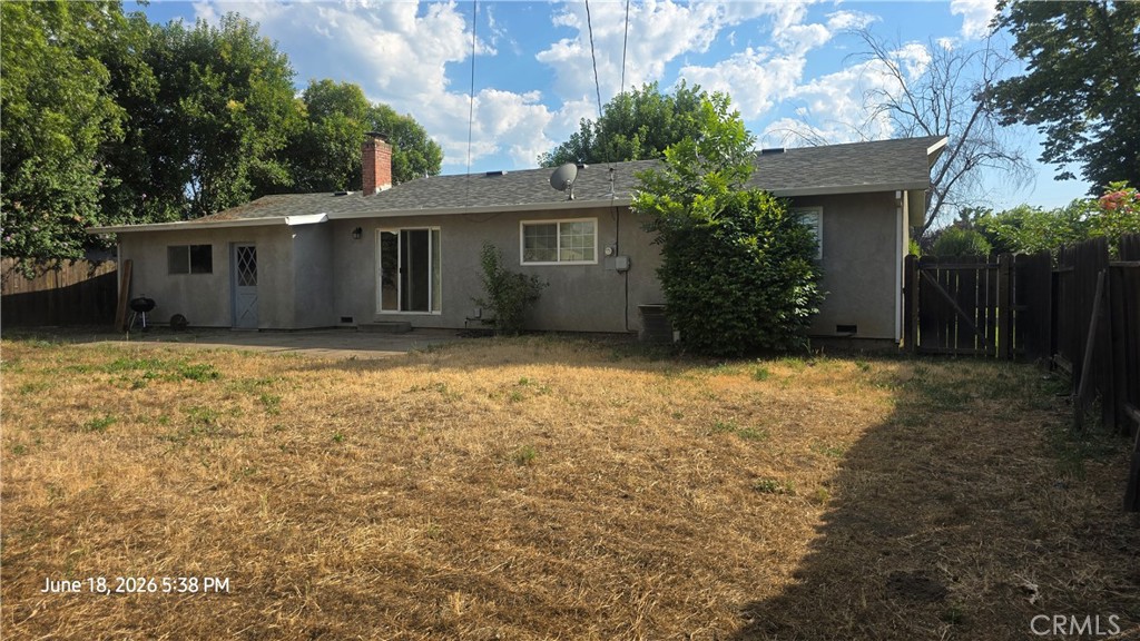 39 Franciscan Way Chico, CA 95973 - Photo 37 of 37 side yard gate...