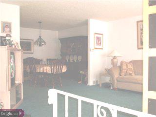 11753 Colman Road Philadelphia, PA 19154 - Photo 3 of 6 Gallery Image 3