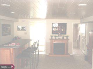 11753 Colman Road Philadelphia, PA 19154 - Photo 4 of 6 Gallery Image 4