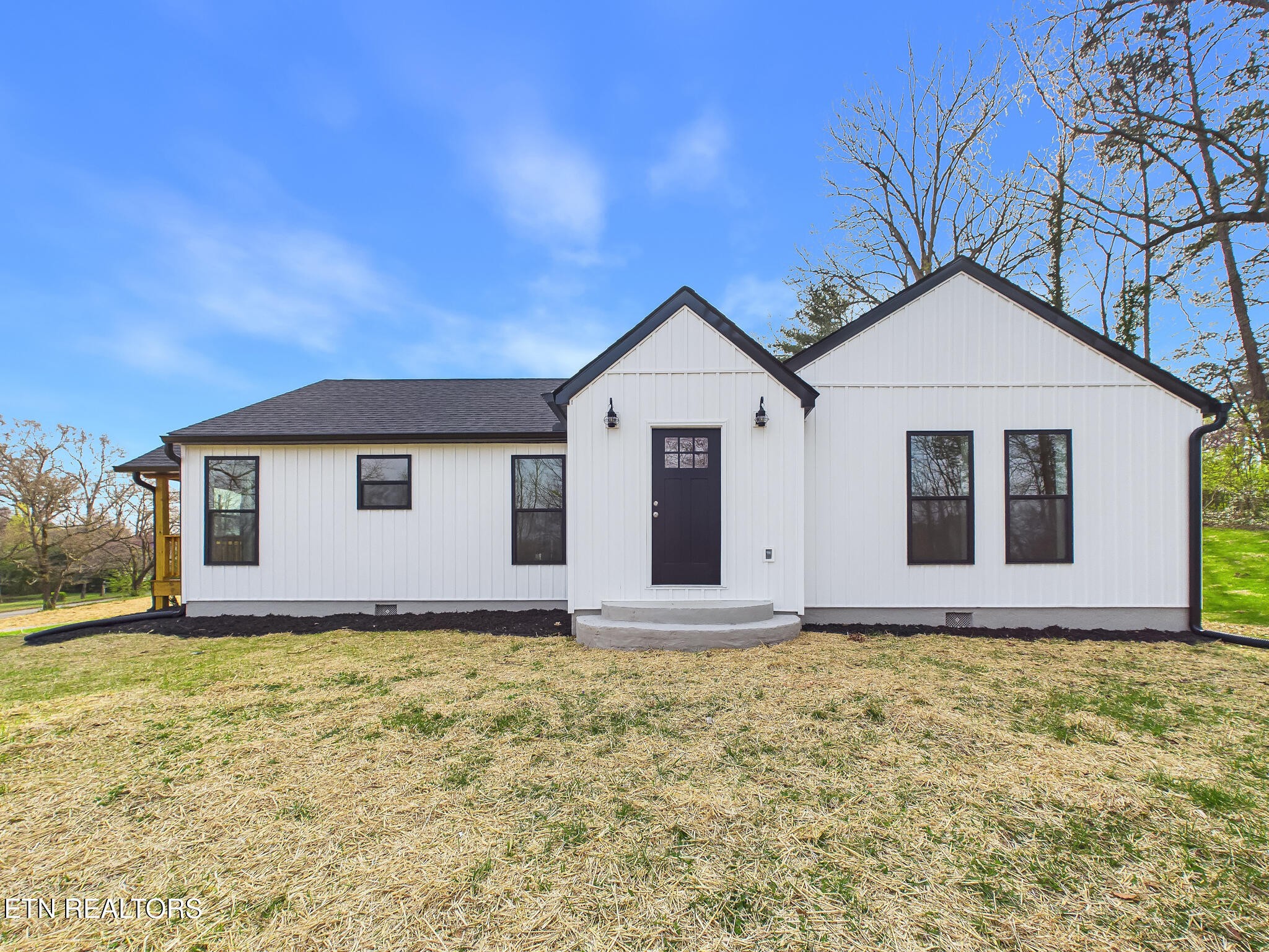 6 Shawnee Trail Athens, TN 37303 - Photo 1 of 43