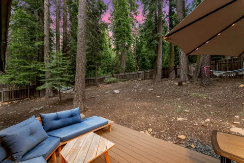 $950,000 | 1133 Regency Way, Tahoe Vista, CA 96148