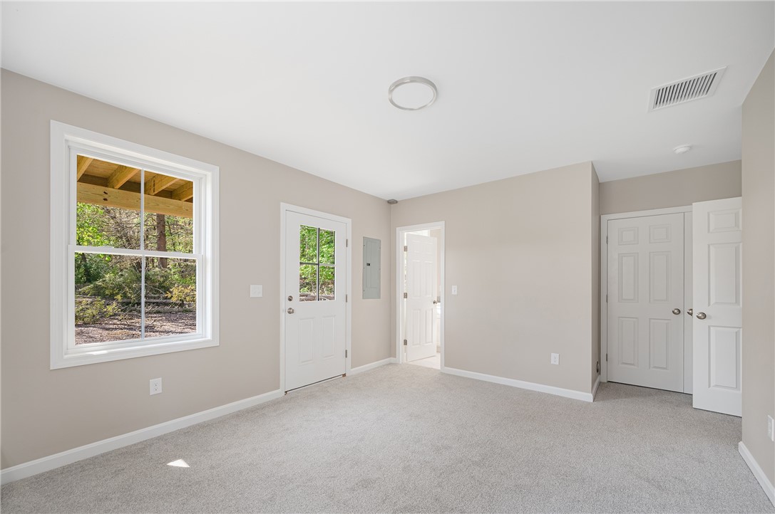 40 Farnum Pike, Unit 3 Smithfield, RI 02917 - Photo 11 of 32