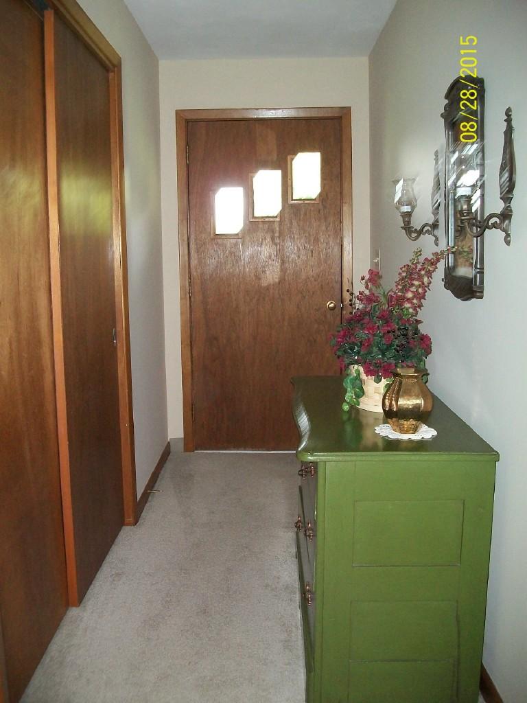 5418 Hutton Ridge Road Maryville, TN 37801 - Photo 7 of 29 Hall