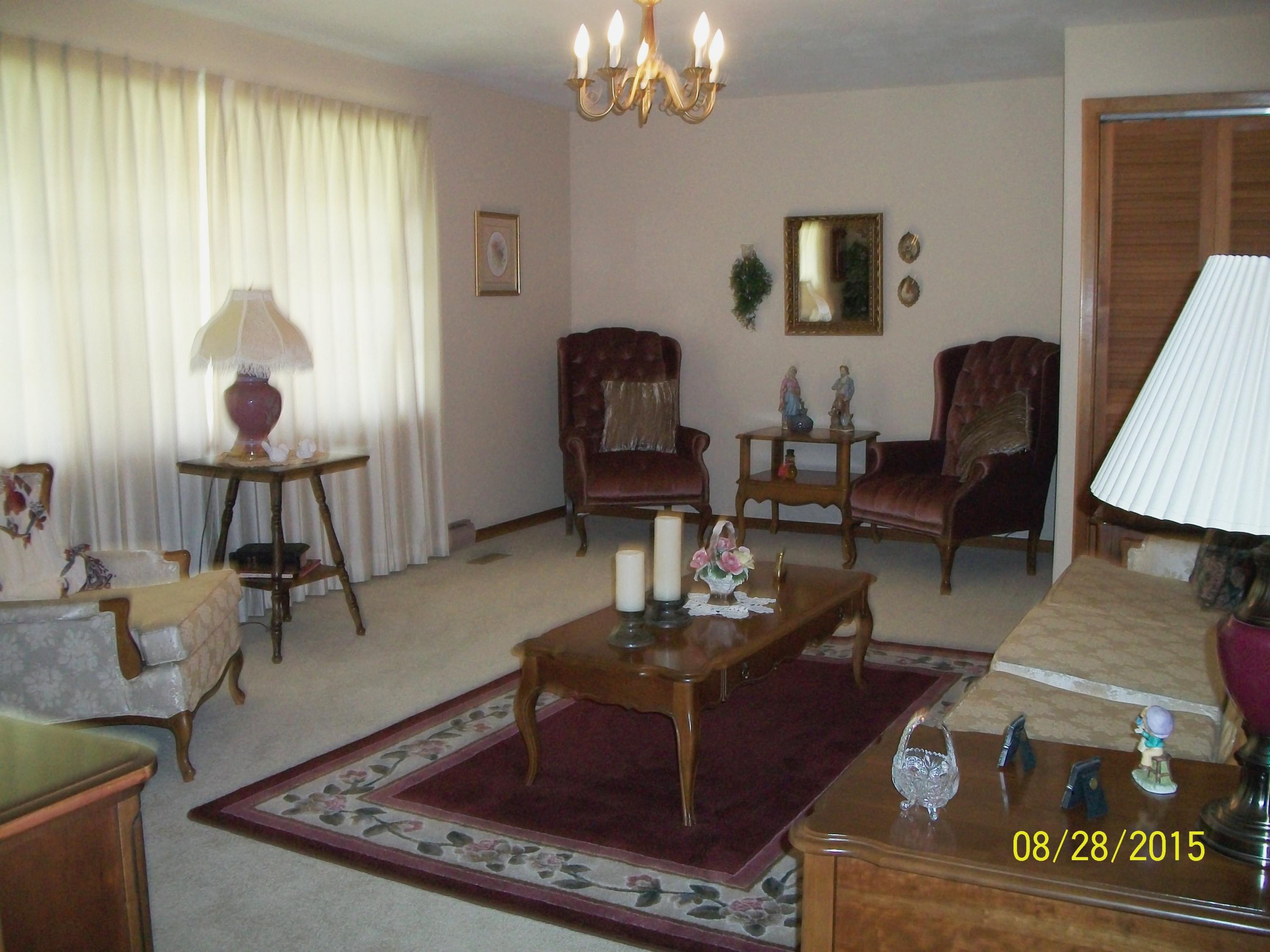 5418 Hutton Ridge Road Maryville, TN 37801 - Photo 8 of 29 Living Room