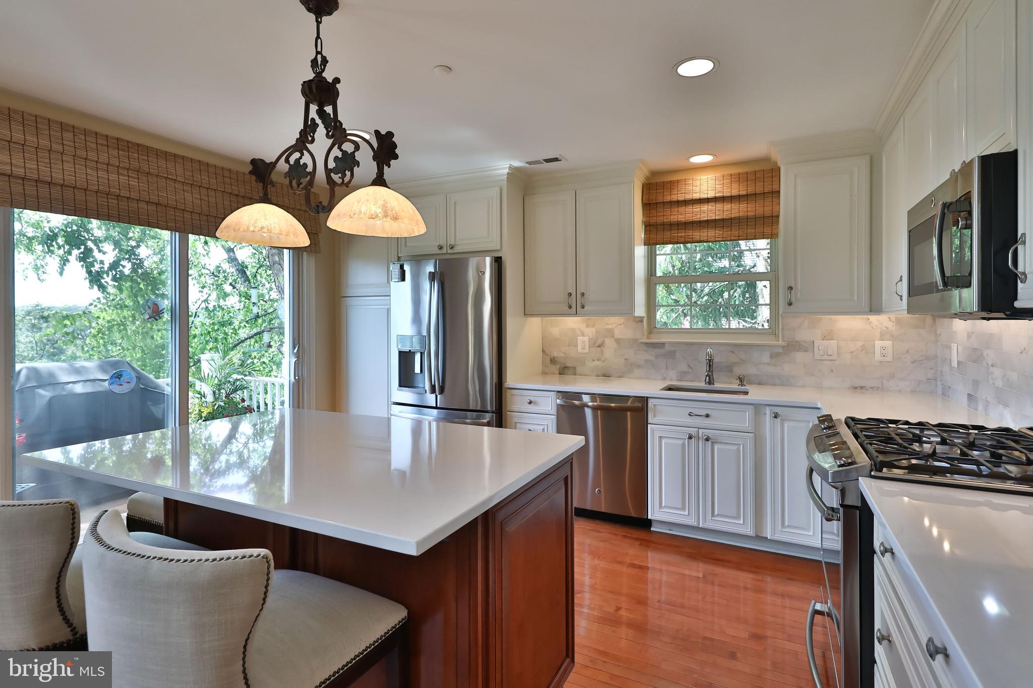 143 Timothy Circle Wayne, PA 19087 - Photo 8 of 35 FULLY Renovated Kitchen