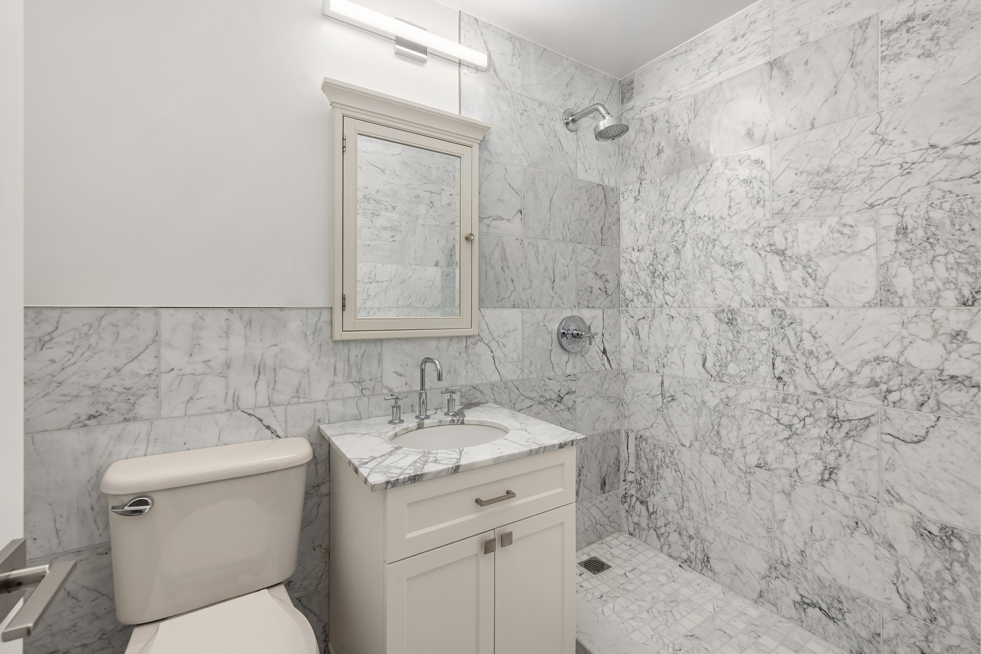 625 Main Street, Unit 733 Manhattan, NY 10044 - Photo 5 of 14