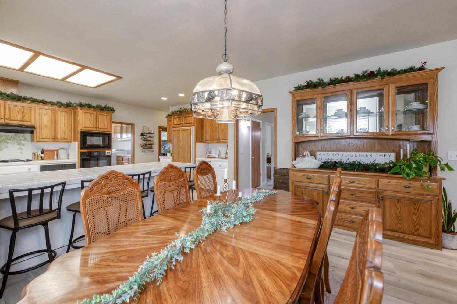 10477 South Henderson Road Fresno, CA 93706 - Photo 15 of 40