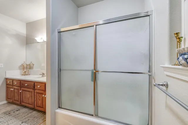 $725,000 | 10477 South Henderson Road, Fresno, CA 93706